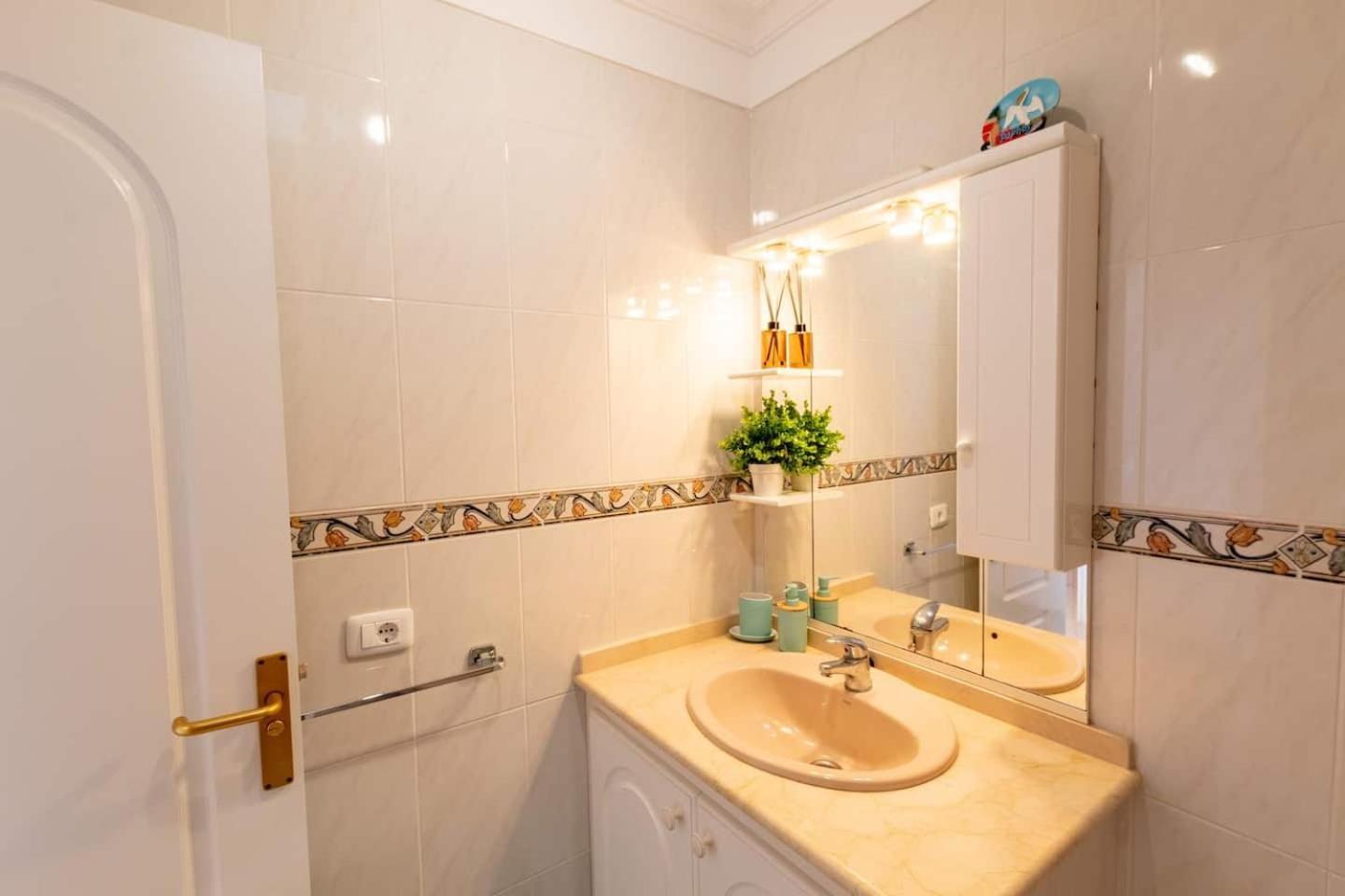 Penthouse Apt With Jacuzzi By Dream Homes Tenerife Пуэрто-де-Сантьяго Экстерьер фото